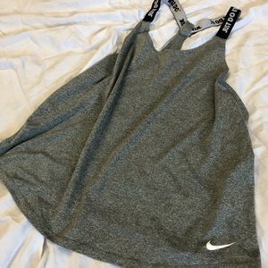 Nike workout tank top